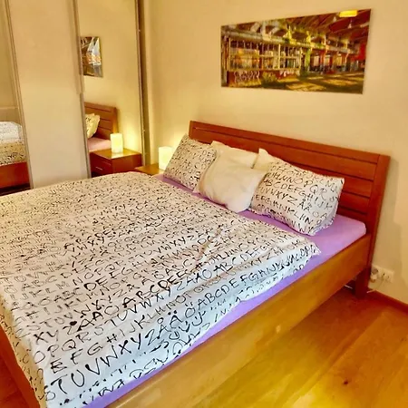 Best Location In Charles Bridge Mala Strana